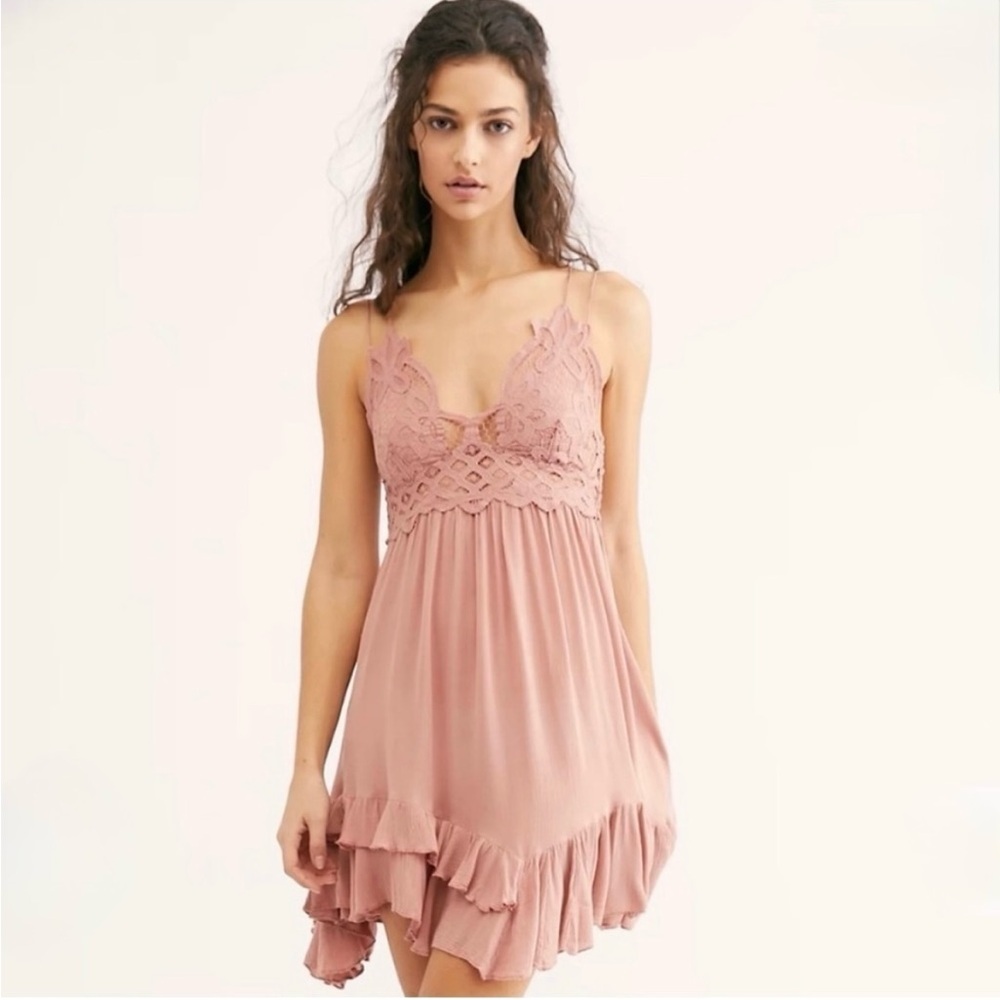TV Famous ✵☽Free People☾✵ Crochet Ruffly Pink < Adella > Strappy Slip Dress | XS - Picture 8 of 15